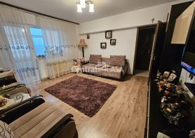  de vânzare cu 3 camere, Tatarasi