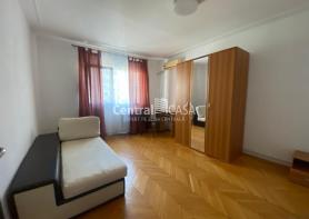 Apartament de vânzare cu 2 camere, Centru-Gara