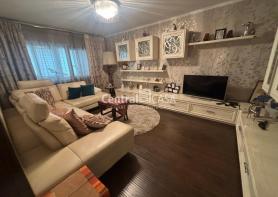 Apartament de închiriat cu 3 camere, Centru-Sf Lazar-Palas